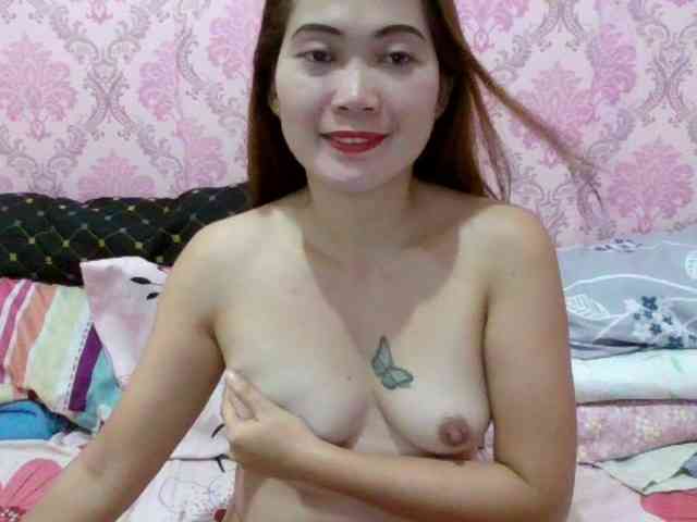 Pinky121 Live Webcam on BongaCams