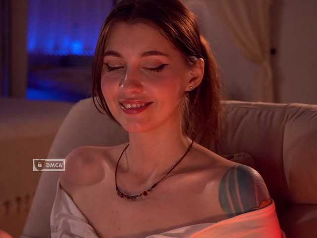 HoneyCherry live cam on BongaCams
