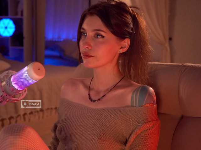 HoneyCherry live cam on BongaCams