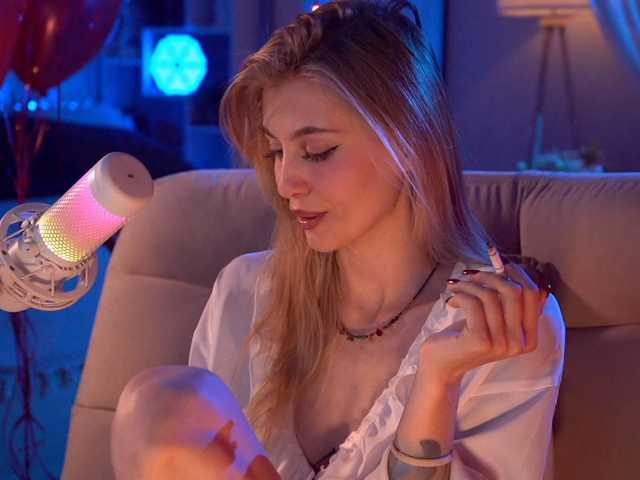 HoneyCherry live cam