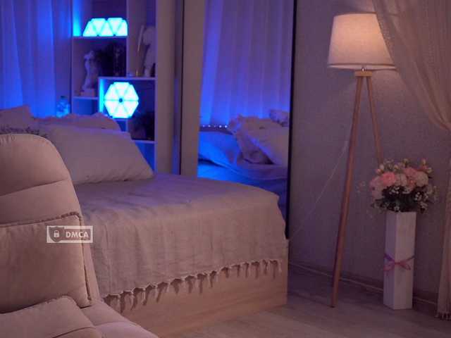 HoneyCherry live cam on BongaCams