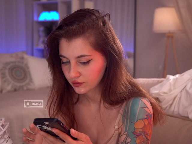 HoneyCherry live cam on BongaCams