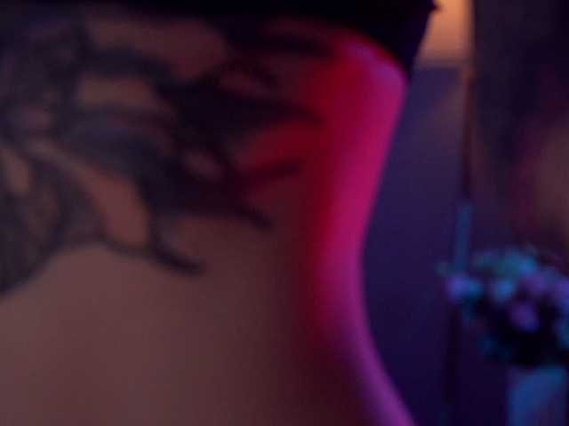 HoneyCherry live cam on BongaCams