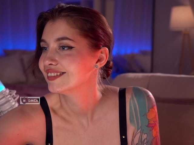 HoneyCherry live cam