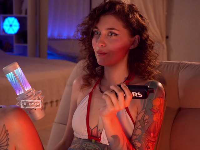 HoneyCherry live cam on BongaCams
