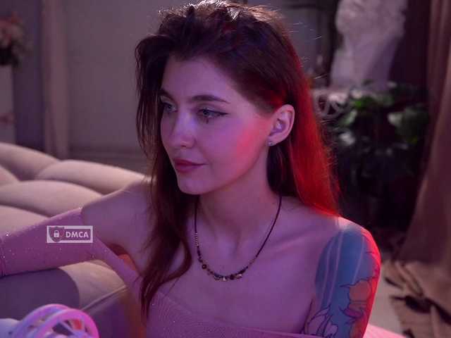 HoneyCherry live cam on BongaCams