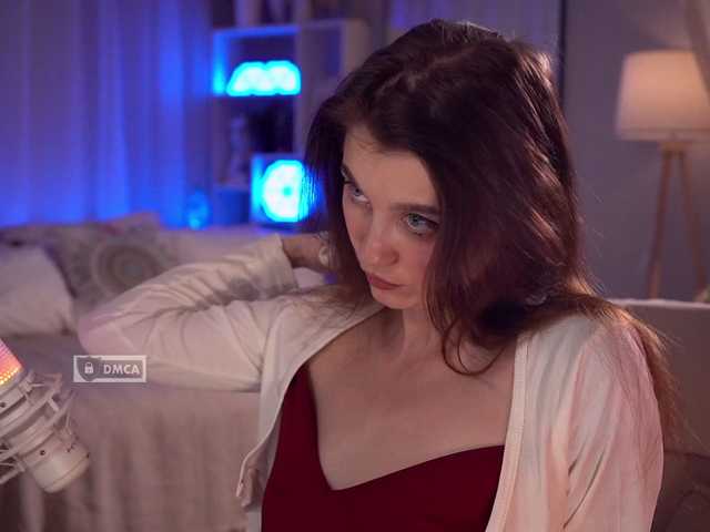 HoneyCherry live cam on BongaCams