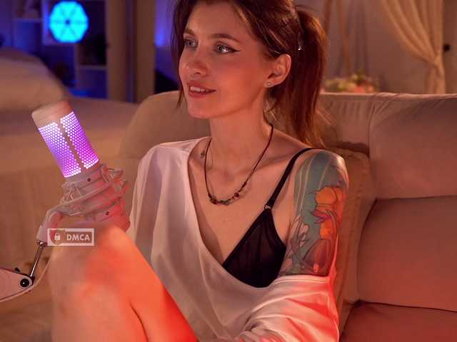 HoneyCherry live cam on BongaCams