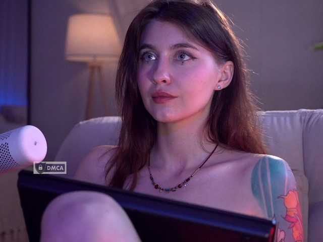 HoneyCherry live cam on BongaCams