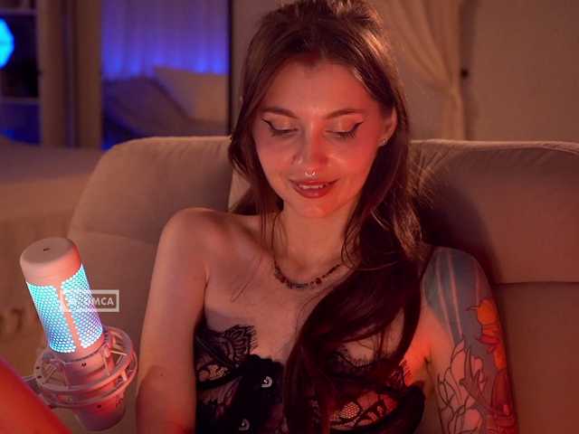 HoneyCherry live cam on BongaCams