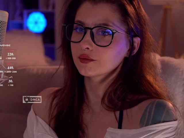 HoneyCherry webcam