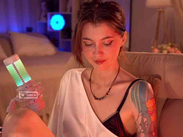 HoneyCherry webcam