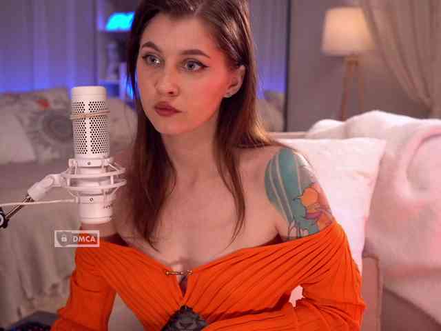 HoneyCherry webcam