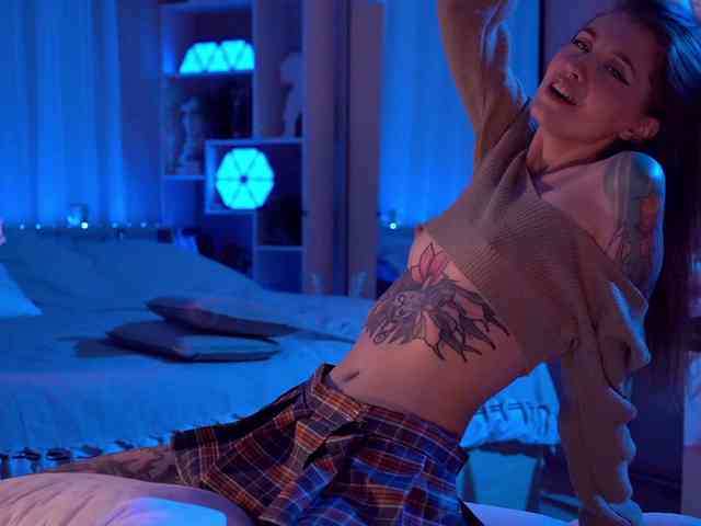HoneyCherry webcam