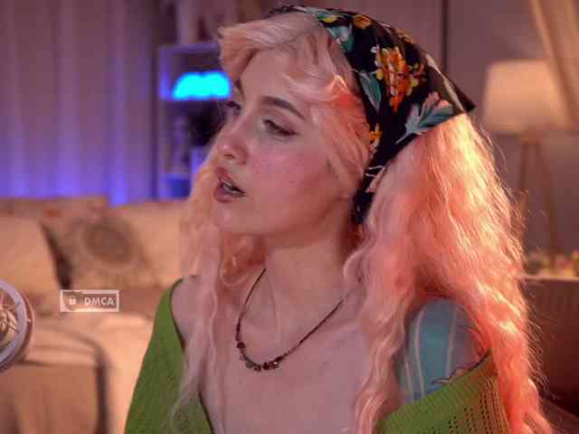 HoneyCherry Sex Cam Show