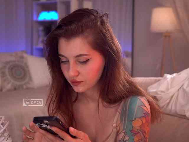 HoneyCherry webcam