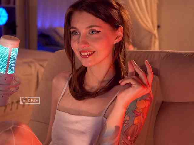 HoneyCherry webcam