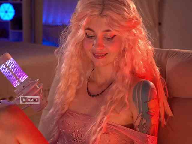 HoneyCherry Sex Cam Show