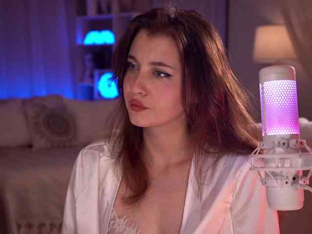 HoneyCherry webcam