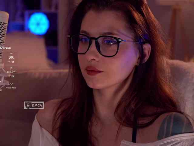 HoneyCherry webcam