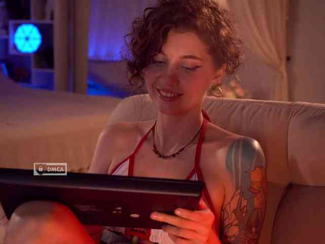 HoneyCherry webcam