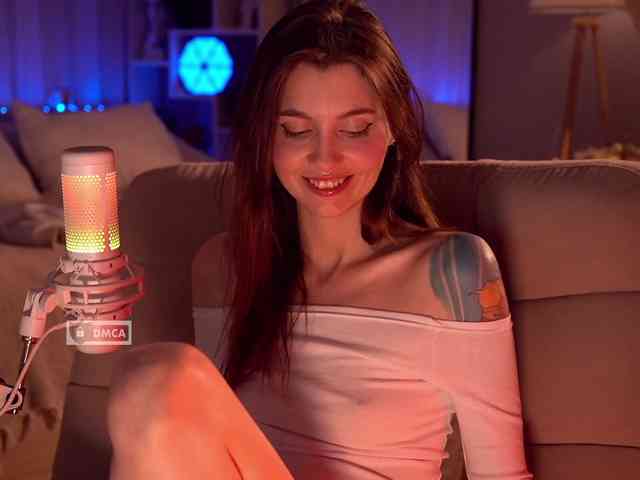 HoneyCherry webcam
