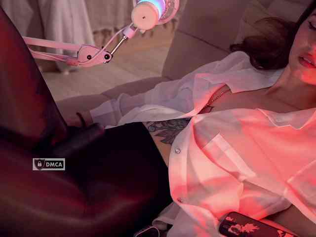 HoneyCherry webcam
