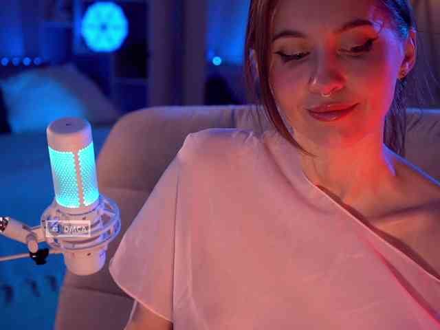 HoneyCherry webcam