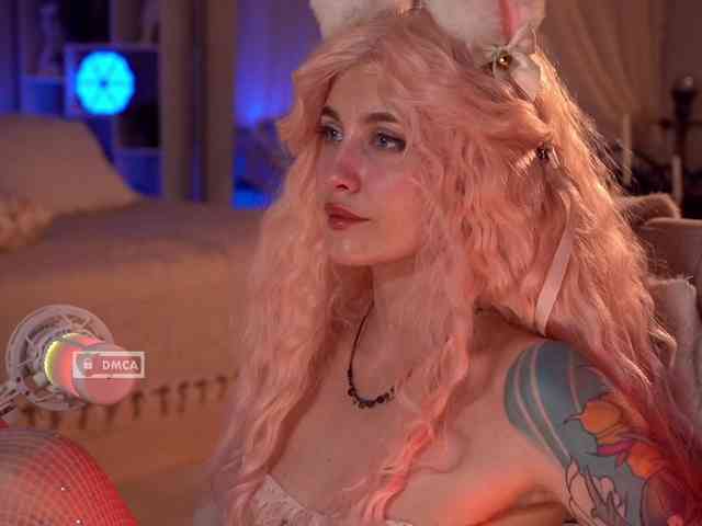 HoneyCherry Sex Cam Show