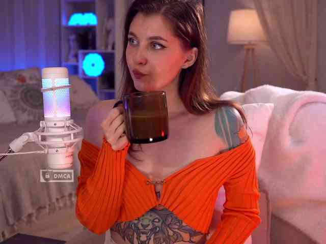 HoneyCherry webcam
