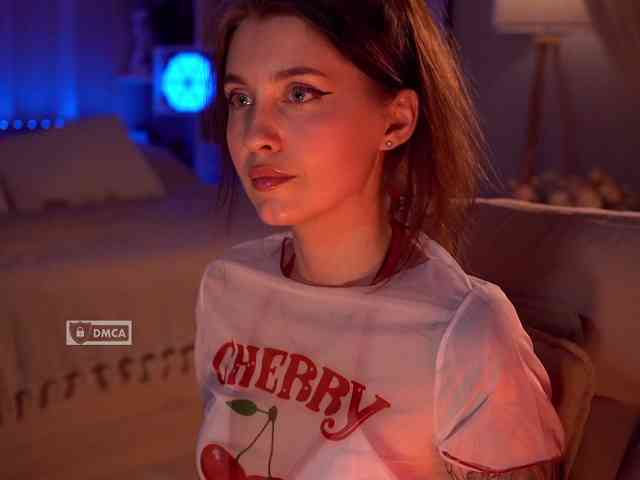 HoneyCherry webcam