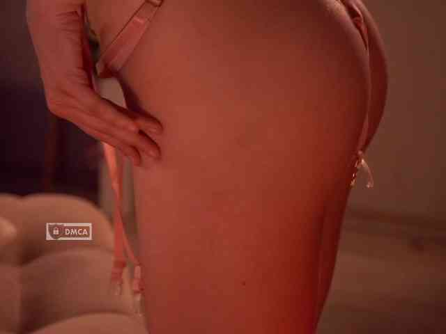 HoneyCherry webcam