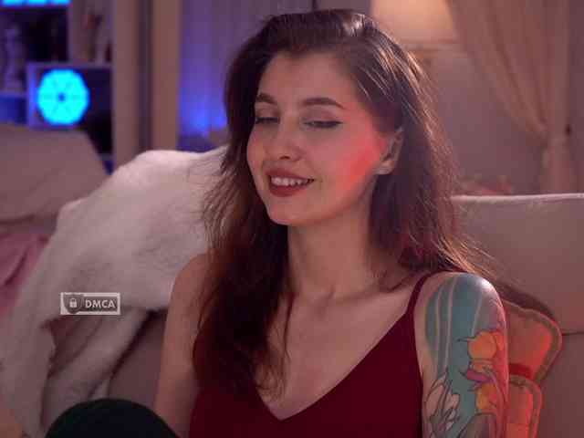 HoneyCherry webcam