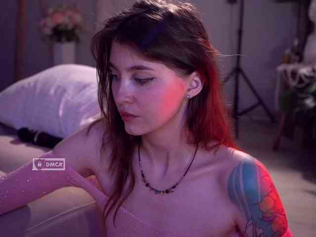 HoneyCherry webcam