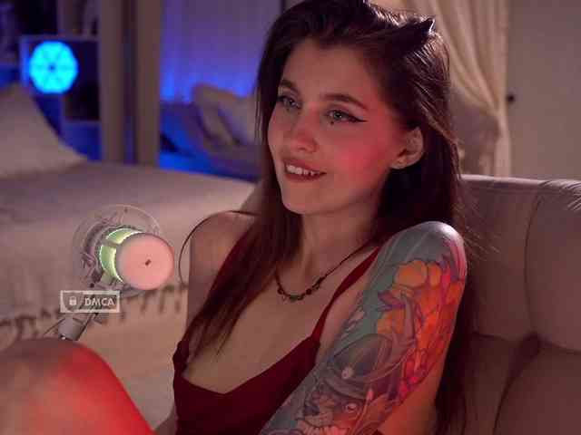 HoneyCherry webcam