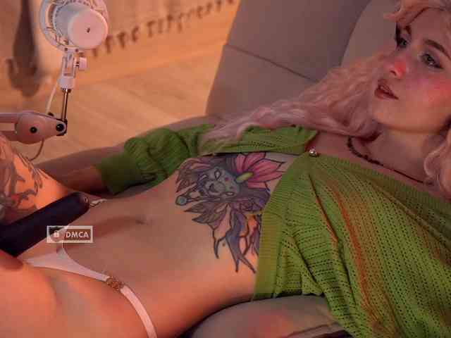 HoneyCherry Sex Cam Show