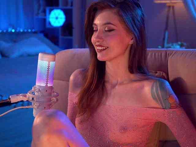 HoneyCherry webcam