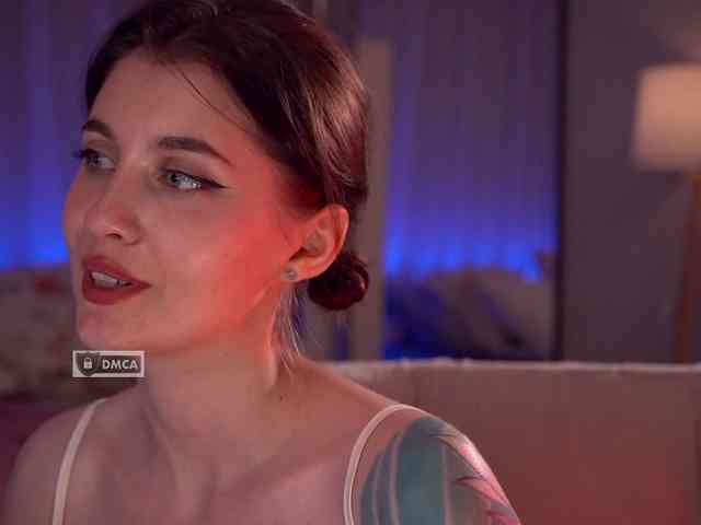 HoneyCherry webcam