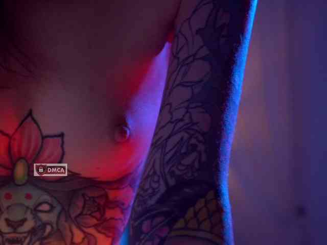 HoneyCherry webcam
