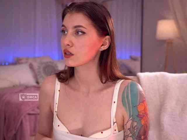 HoneyCherry webcam