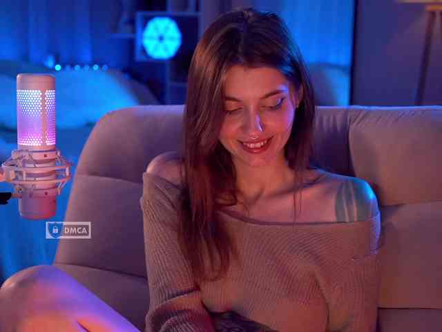 HoneyCherry webcam