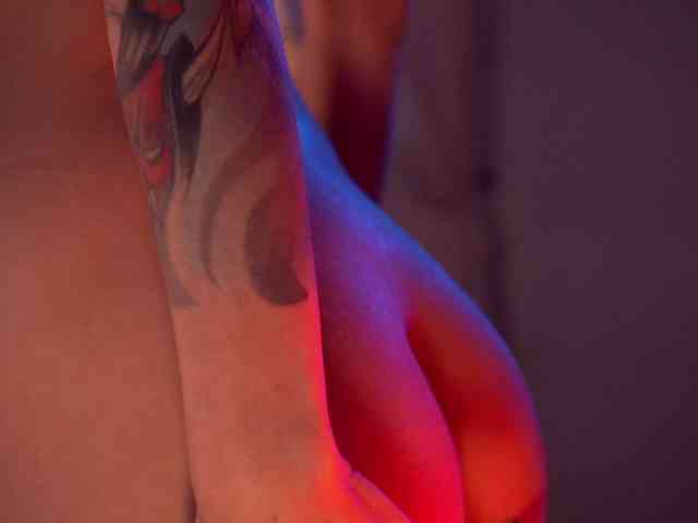 HoneyCherry webcam