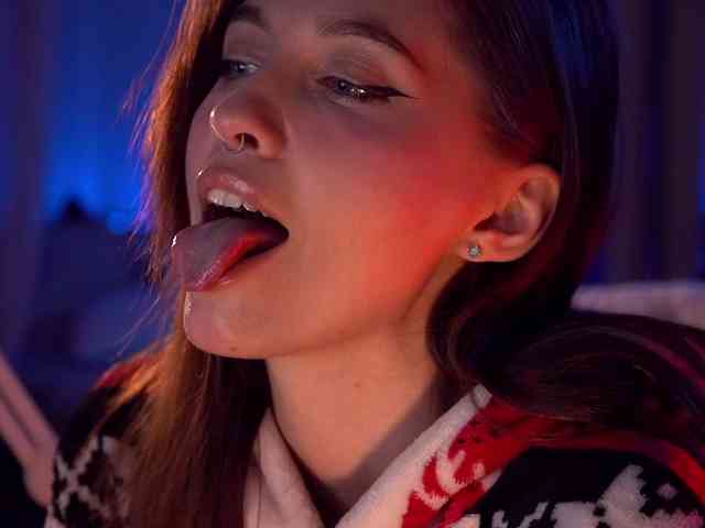 HoneyCherry webcam