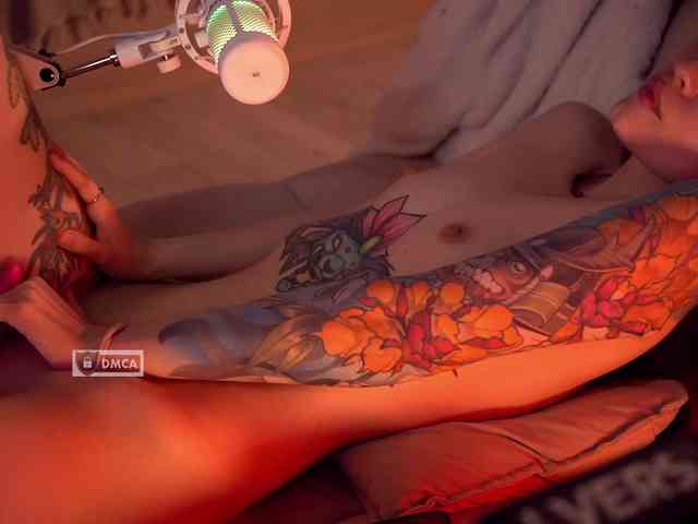 HoneyCherry Sex Cam Show