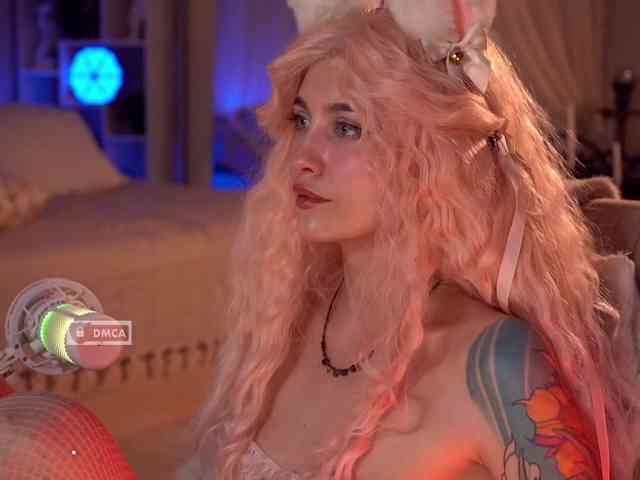 HoneyCherry Sex Cam Show
