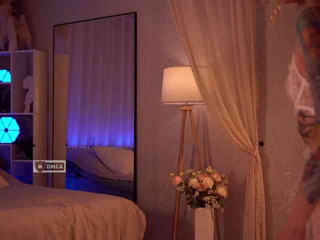 honeycherry's live room