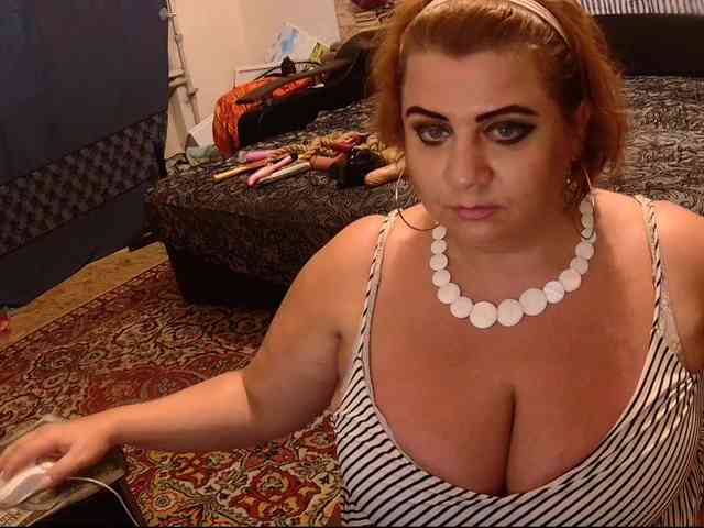 juicy-fruittt webcam