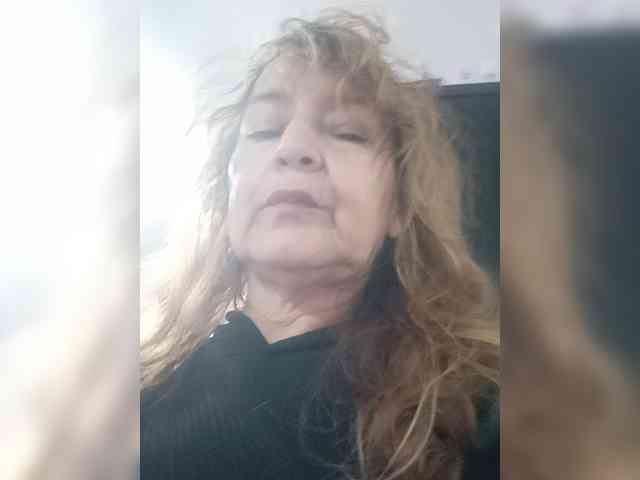 KinkySweet4u Live Webcam on BongaCams