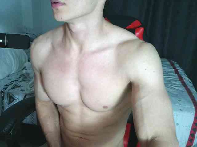 AresHolland Sex Cam Show