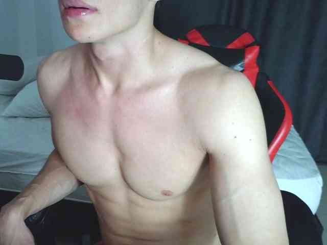 AresHolland Sex Cam Show